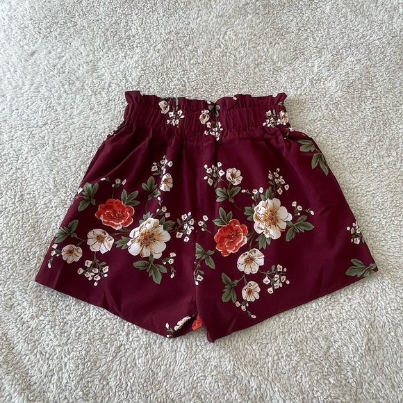 Miss Moly Floral belted shorts - Burgundy - XS - Picture 2 of 5